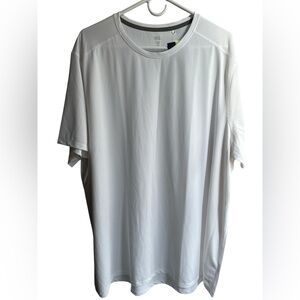 DSG Training Movement Moisture Wicking White Short Sleeve Tee NWT